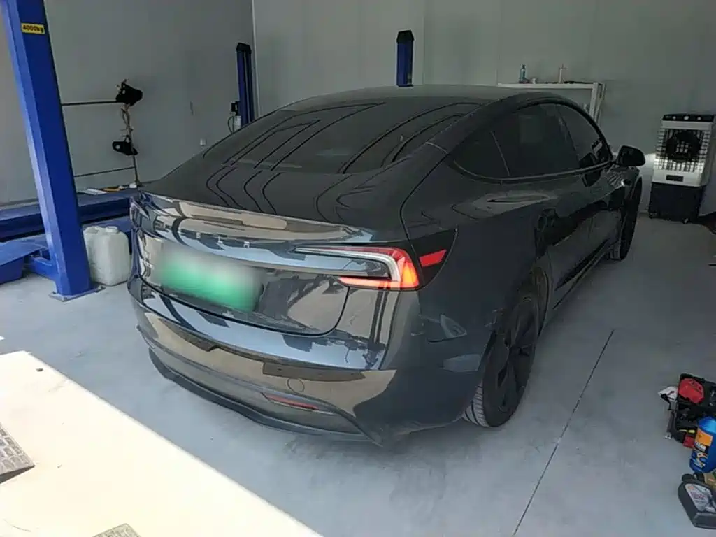 Tesla Model 3 2025 2025 Model Rear-Wheel Drive Edition