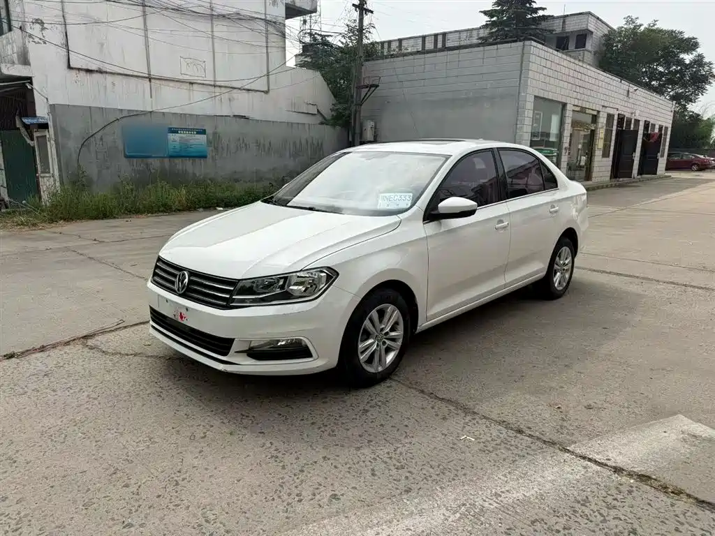 Volkswagen Santana 2016 1.6L Automatic Comfort Edition фото 2