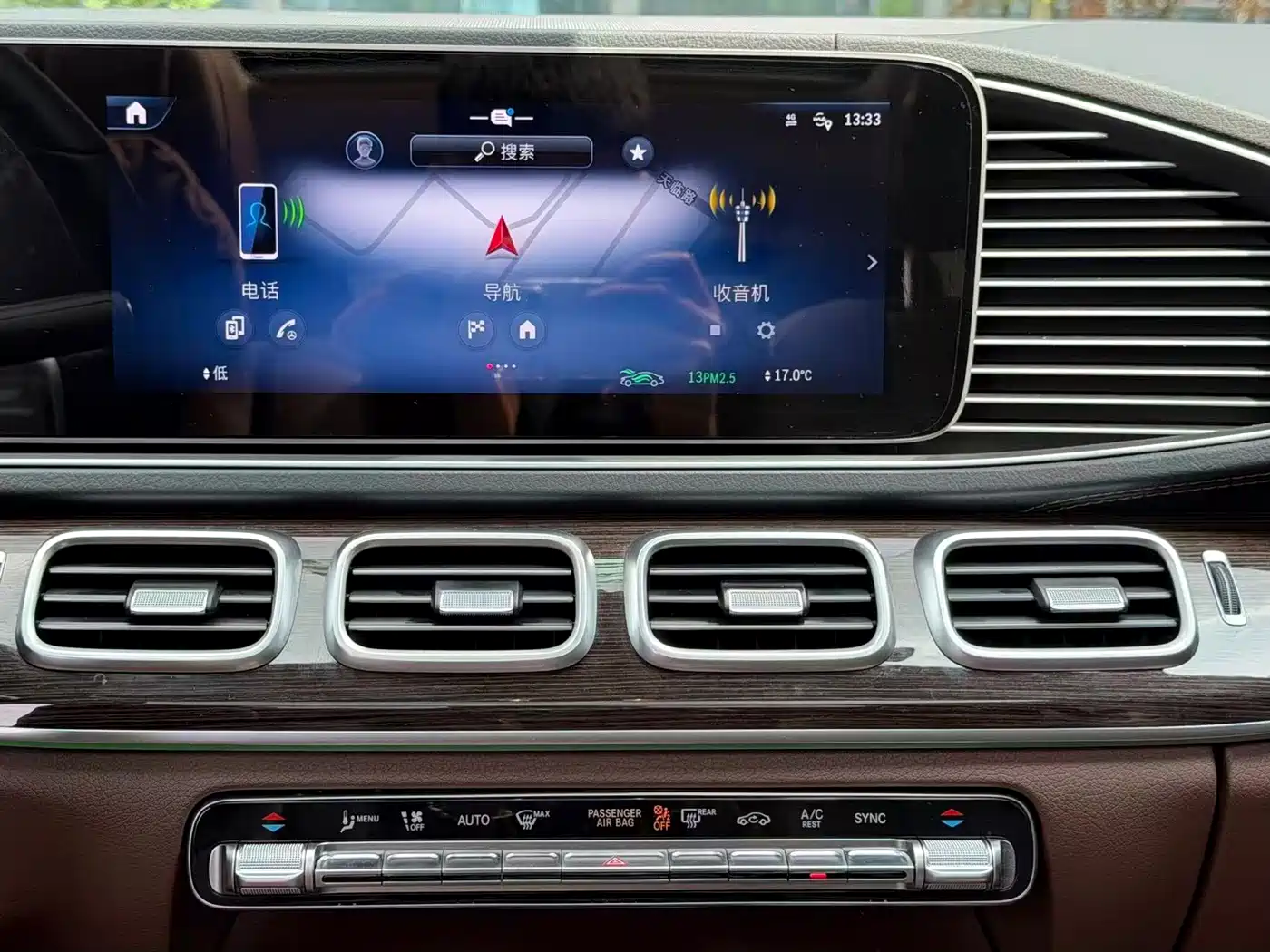Mercedes-Benz GLE 2024 GLE 350 4MATIC Fashion фото 11