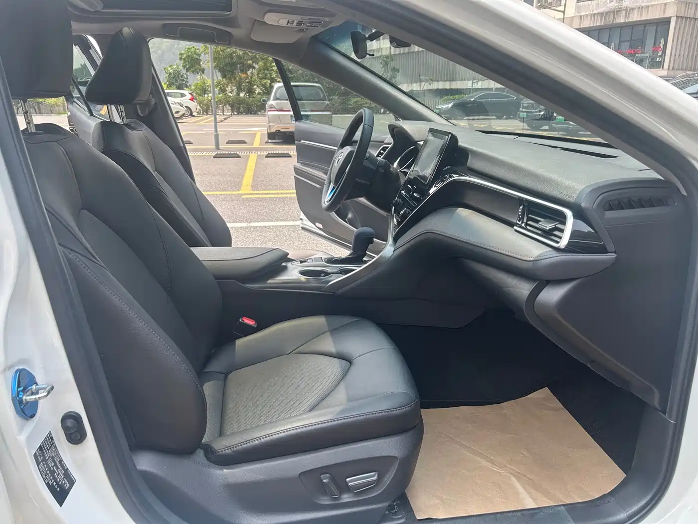 Toyota Camry 2022 2.0GVP Leading Edition фото 8