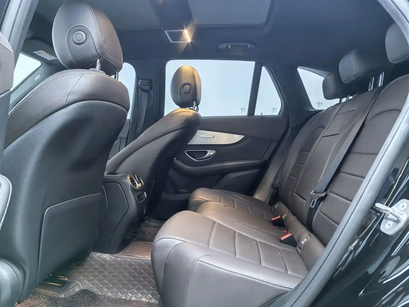 Mercedes-Benz GLC 2020 GLC 260 L 4MATIC Dynamic фото 15