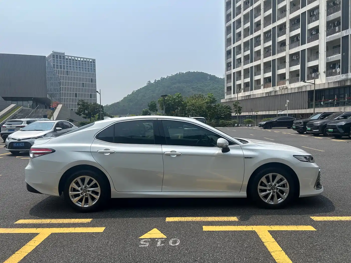 Toyota Camry 2022 2.0GVP Leading Edition фото 4