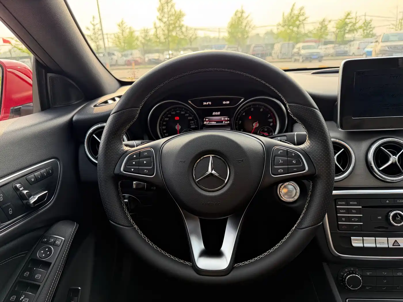 Mercedes-Benz CLA (Import) 2016 CLA 200 Fashion фото 19