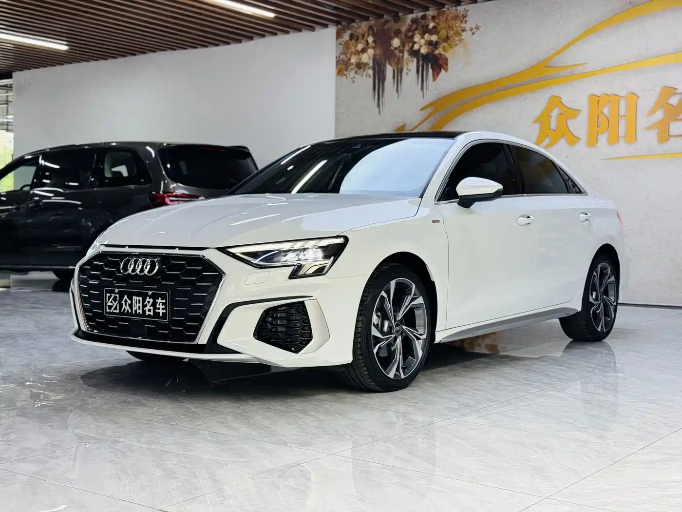 Фото 1 - Audi A3
