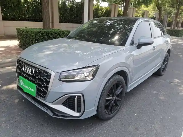 Audi Q2L 35 TFSI, Актив, Спорт