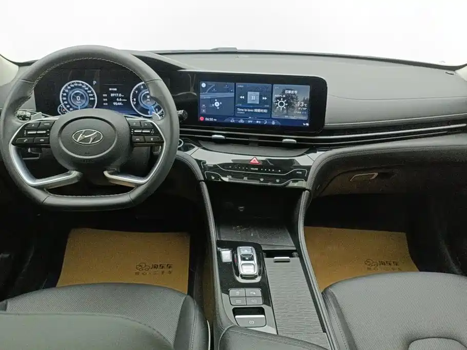 Hyundai Mistra 2021 2021 270TGDi DCT TOP Flagship