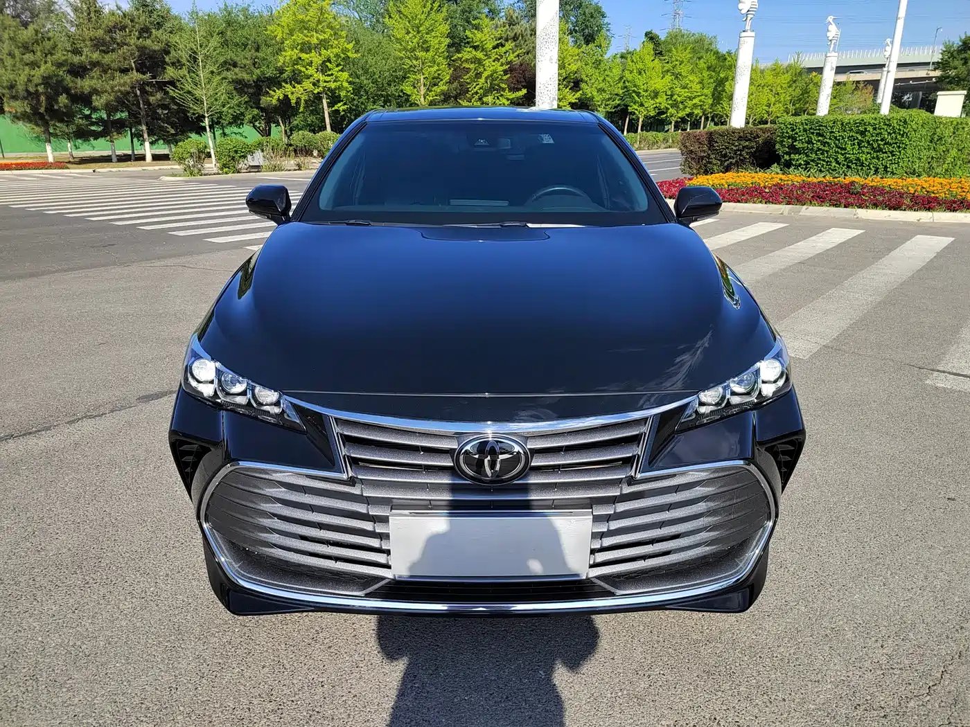 Toyota Avalon 2022 2.5L Luxury Edition фото 3