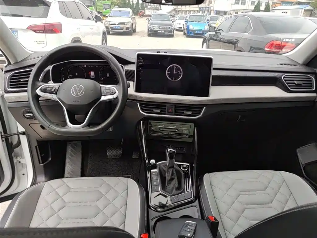 Volkswagen Tayron 2024 300TSI 2WD Luxury Plus Advanced фото 10
