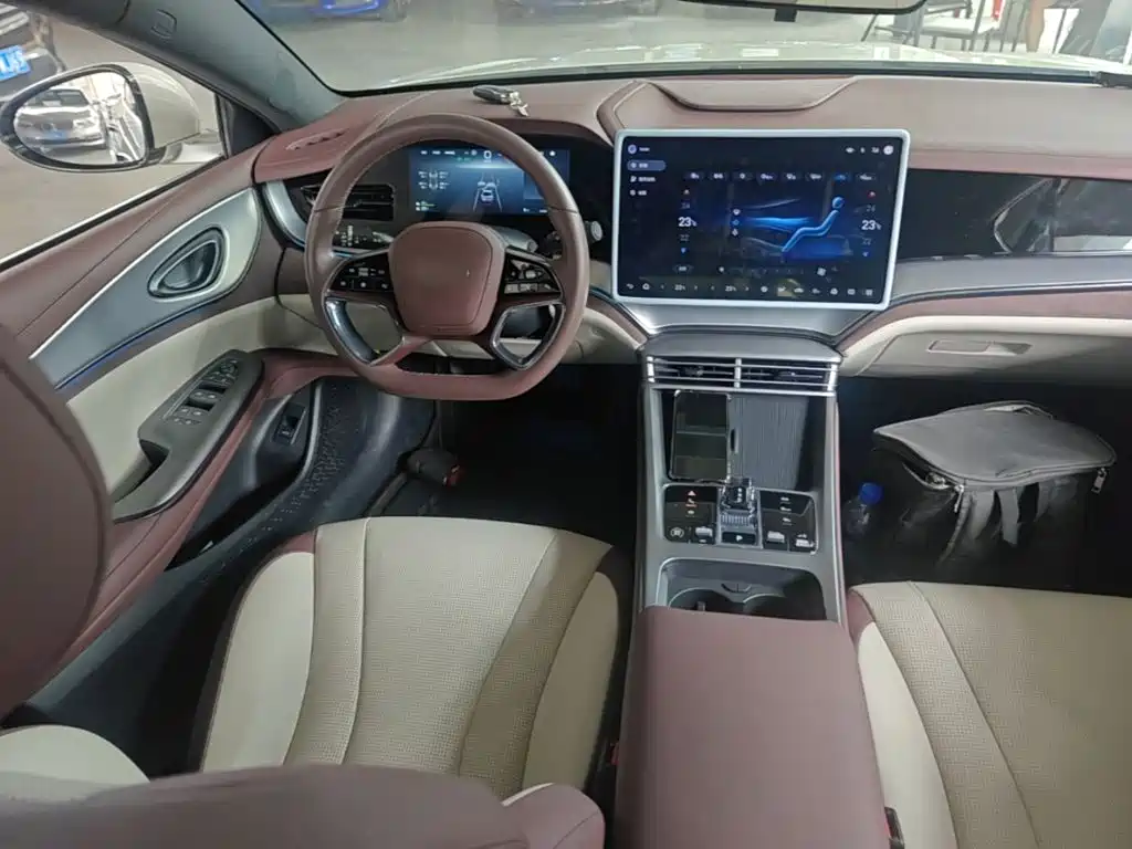 BYD Seal 07 DM-i 2024 2025 Model DM-i 1.5L 125km Luxury