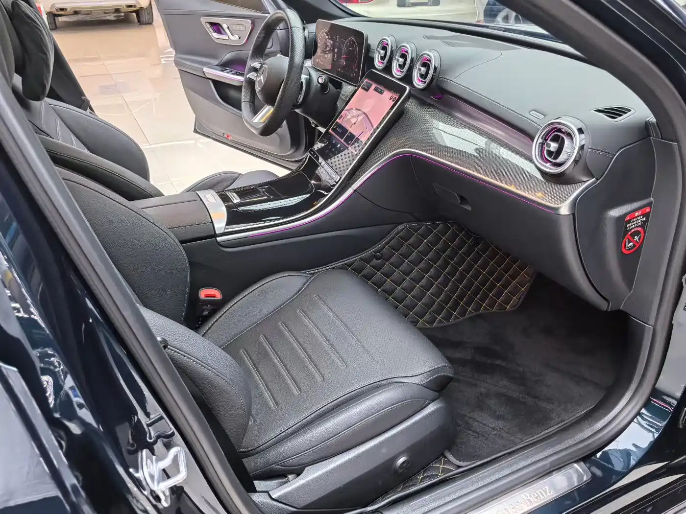 Mercedes-Benz C-Class 2024 Facelift C 260 L Sport фото 8