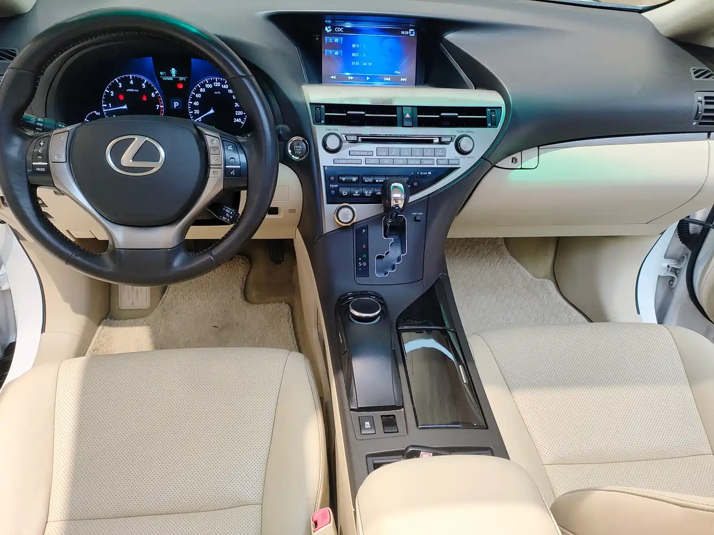 Lexus RX Classic 2012 270 Elegance фото 8