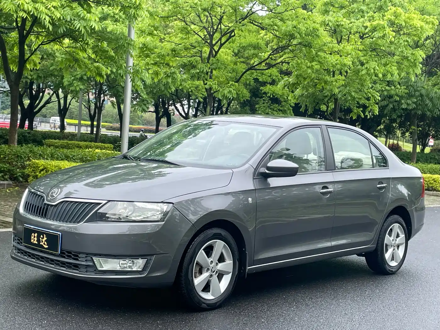 Škoda Rapid 2013 1.6L Automatic Smart Selection