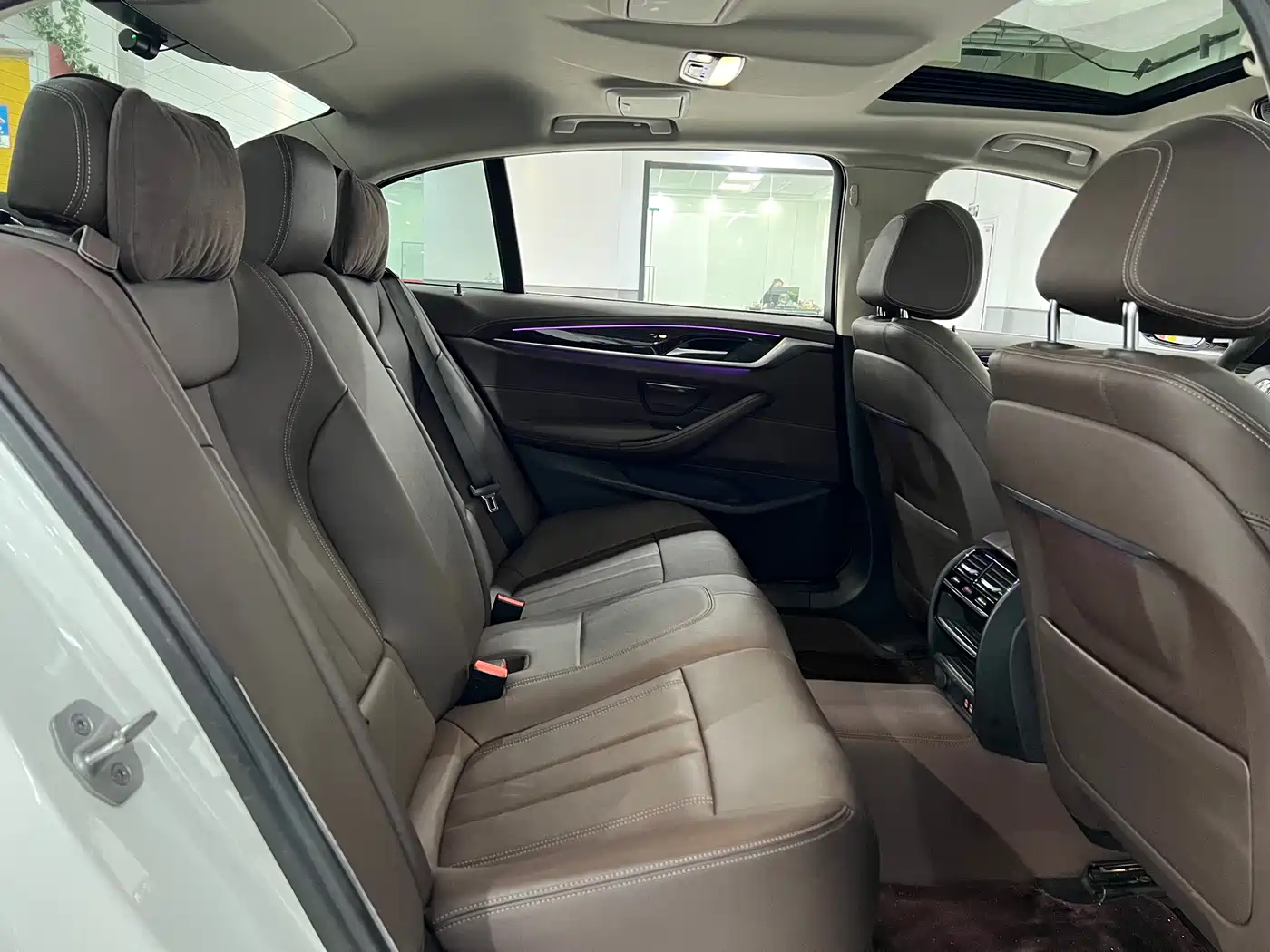 BMW 5 Series 2020 525Li Luxury Package фото 16