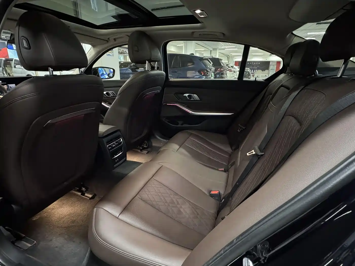 BMW i3 2022 eDrive 35 L фото 11