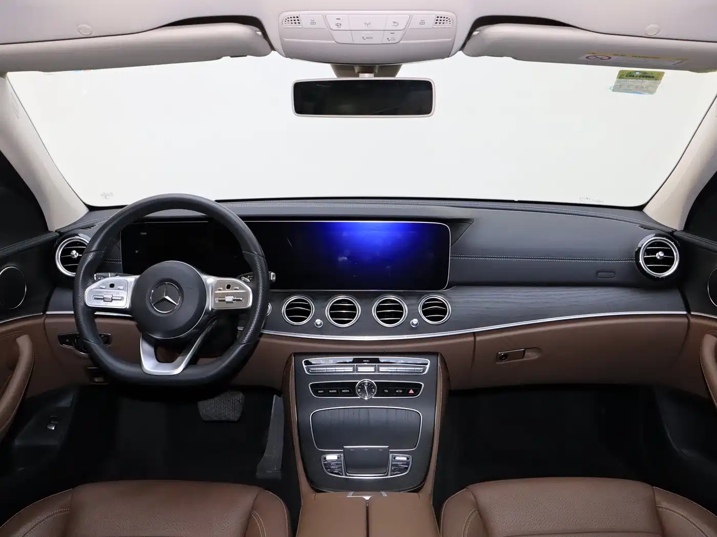 Mercedes-Benz E-Class 2020 E 300 L Sport Fashion Model фото 20