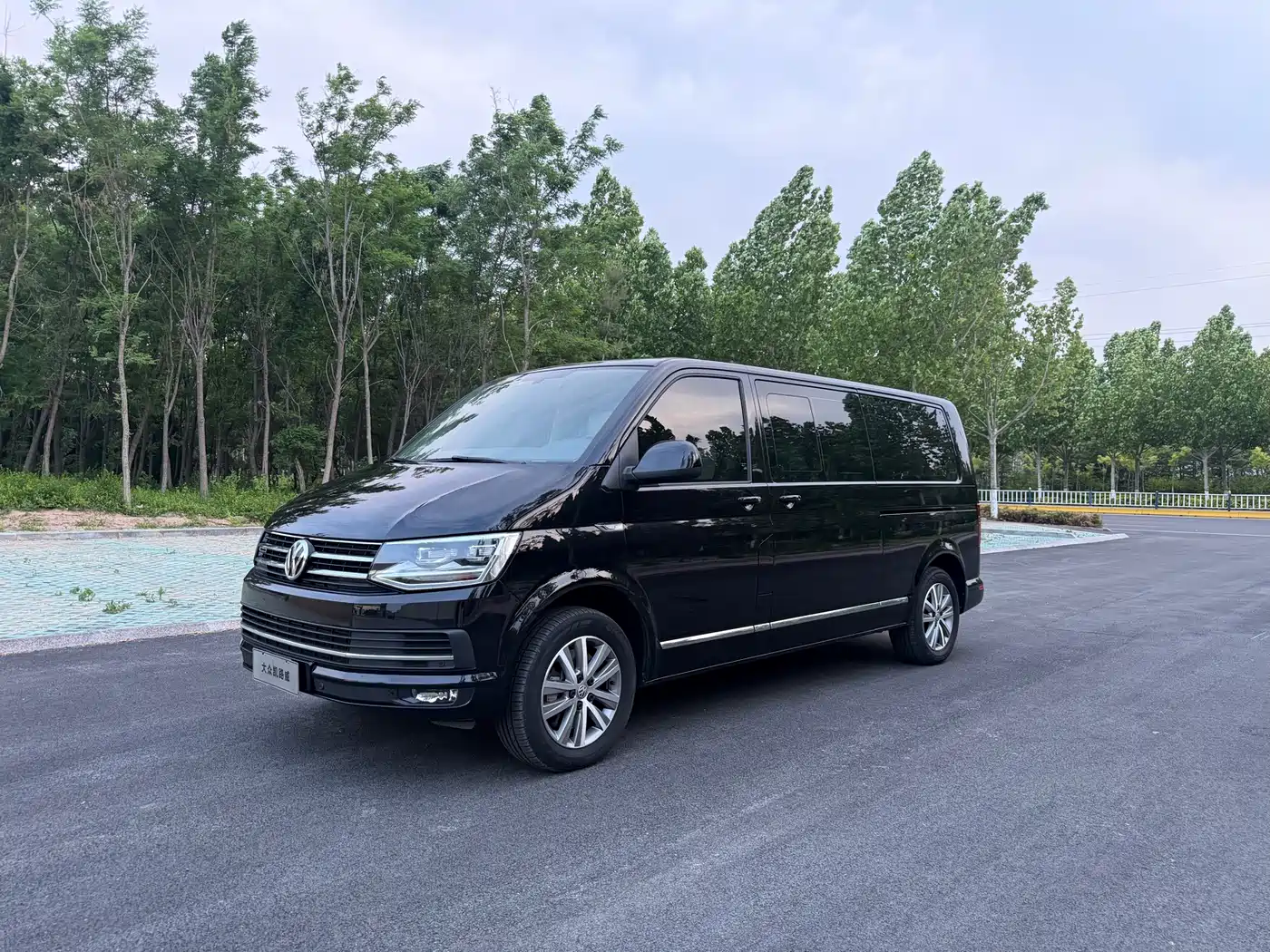 Volkswagen Caravelle 2019 2.0TSI 4WD Luxury 7-seater