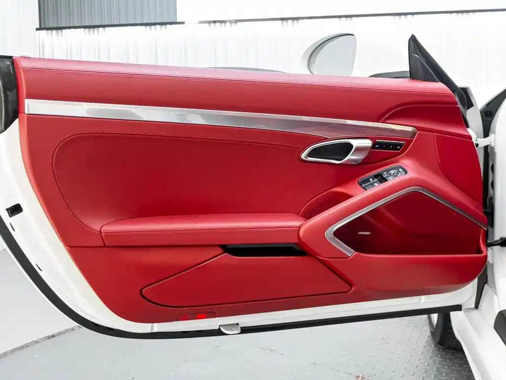 Porsche 718 2023 2022 Boxster 2.0T