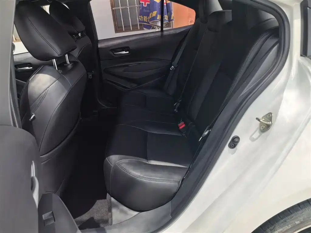 Toyota Levin 2022 185T CVT Luxury Edition фото 17