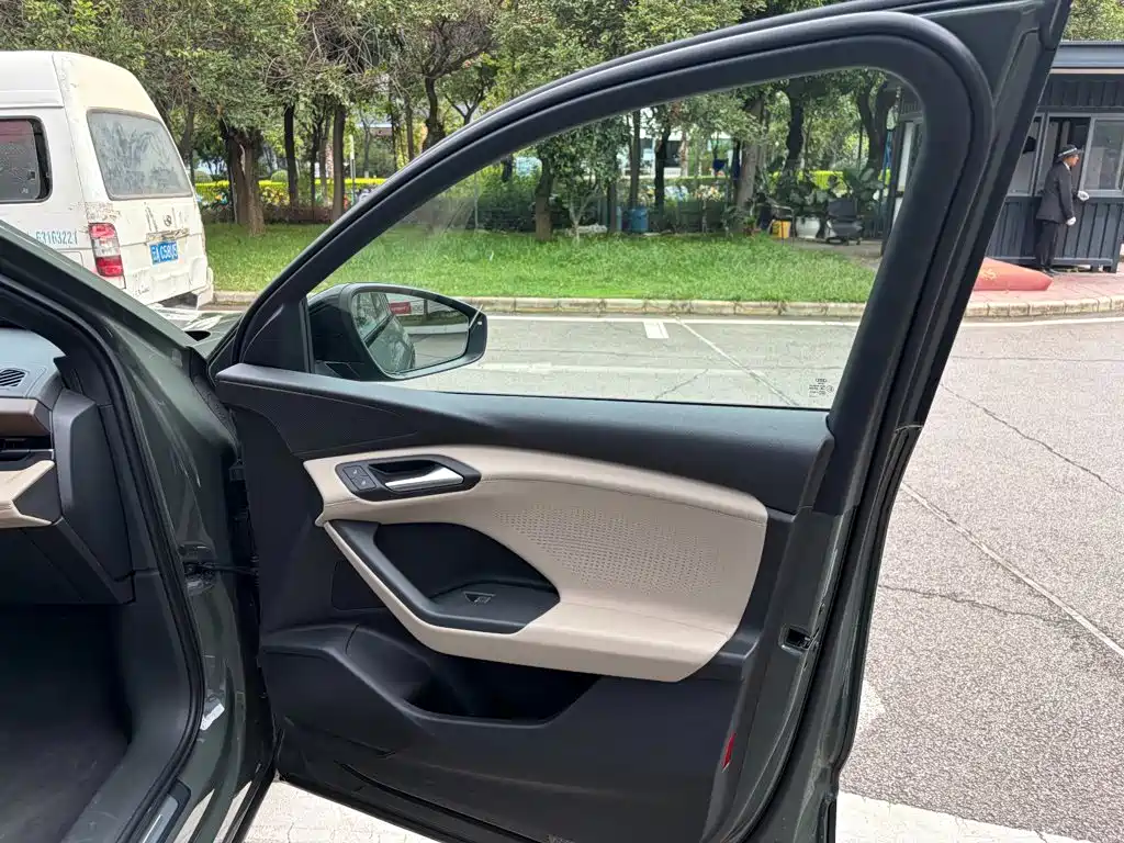 Audi Q6L e-tron 2025 2025 Model Pioneer Edition