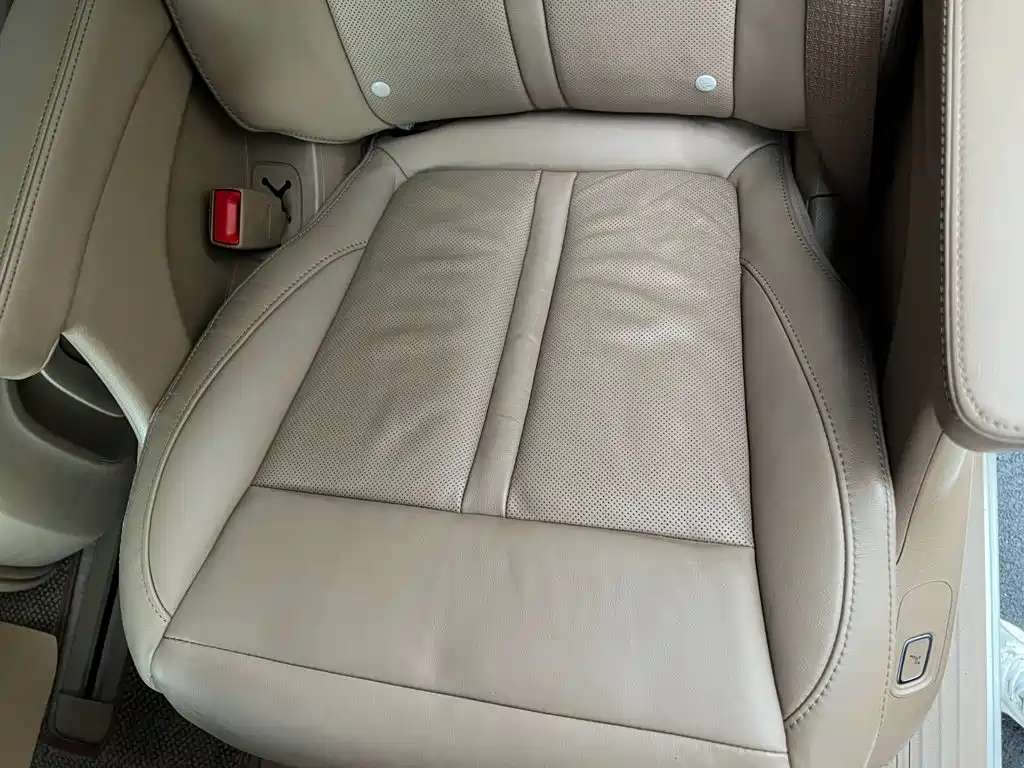 Фото 16 - Buick GL8
