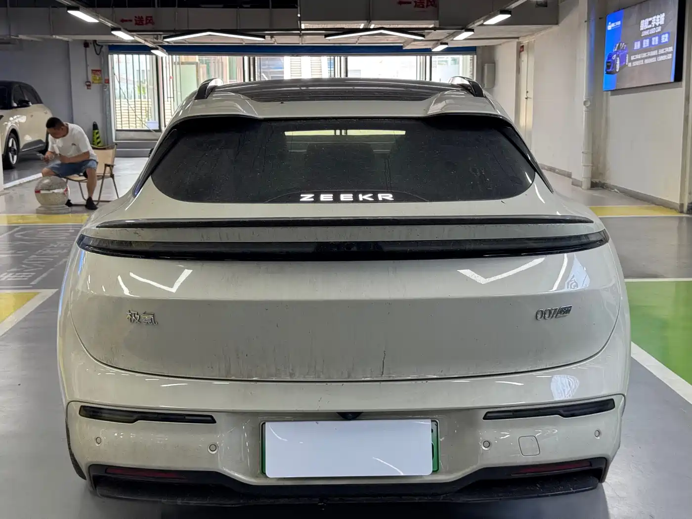 Zeekr 007GT 2025 Long Range RWD Smart Driving Edition 100kWh фото 9
