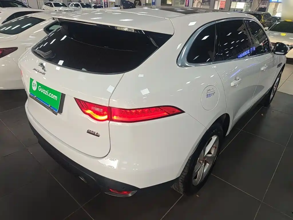Jaguar F-PACE 2021 2020 2.0T Urban Premium Edition