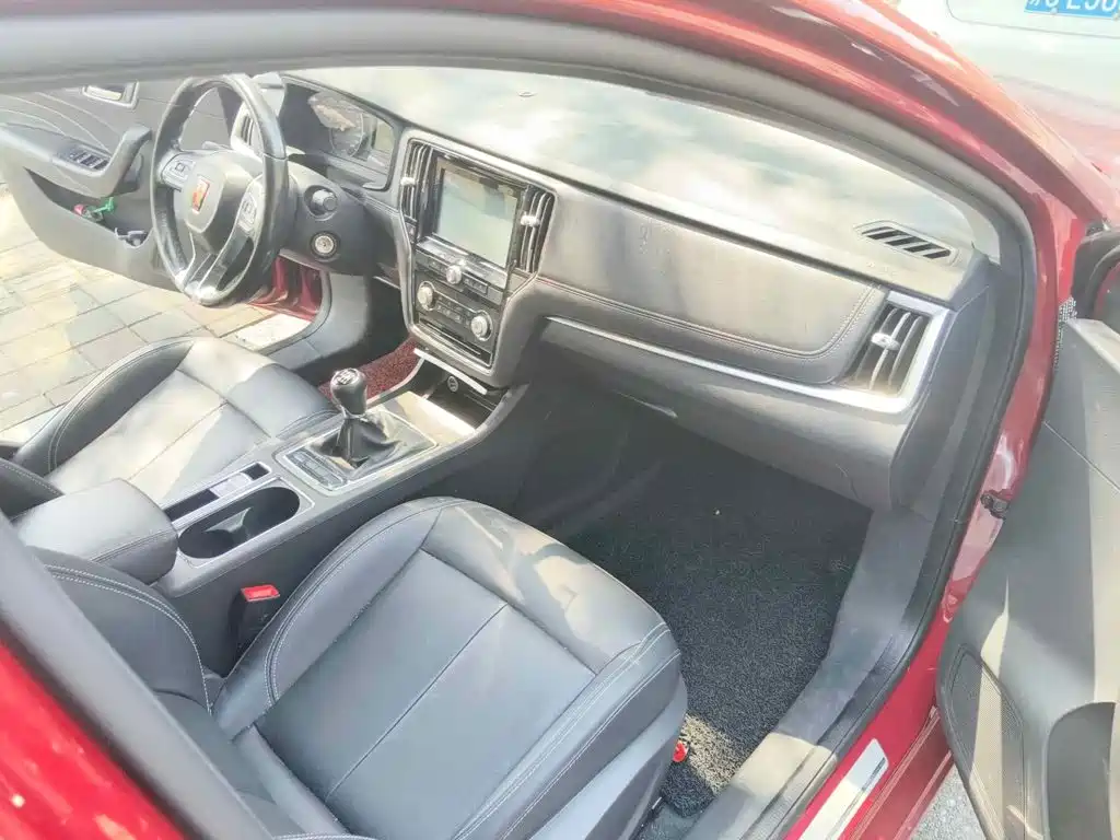 Roewe i6 2017 2017 20T Manual Luxury Edition