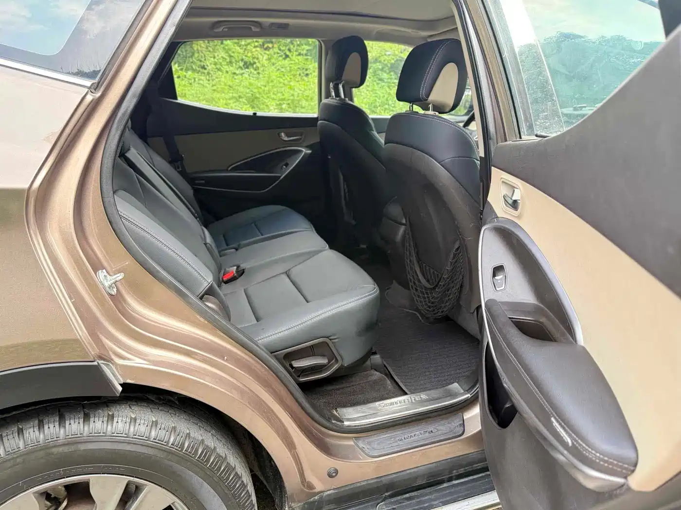 Hyundai Santa Fe 2013 Model 2.4L Automatic 2WD Smart фото 10