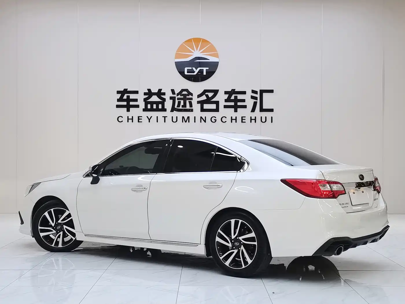 Subaru Legacy 2020 Facelift 2.5i AWD Honor Edition EyeSight фото 5
