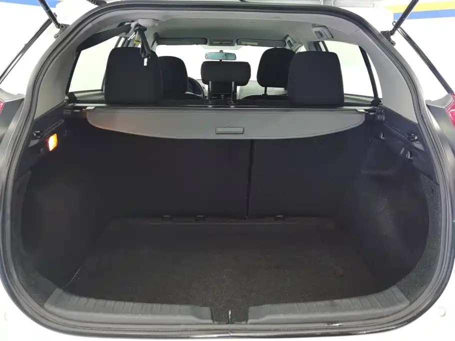 Toyota YARiS L Zhi Xuan 2015 2015 1.5E Auto Charming Edition