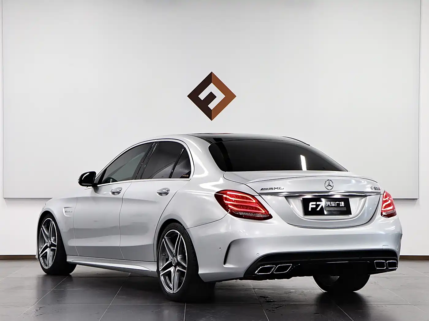 Mercedes-Benz C-Class AMG 2017 AMG C 63 фото 4