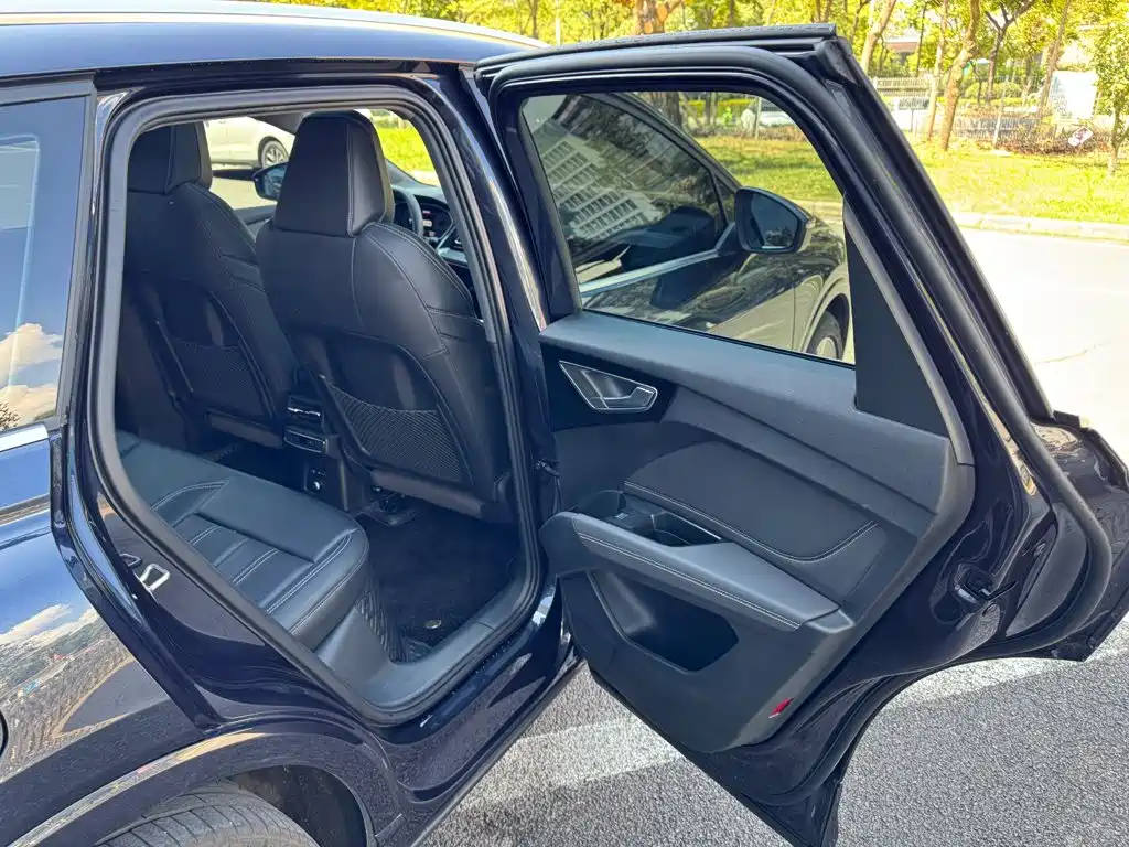 Audi Q4 e-tron 2024 2024 40 e-tron Creation Edition