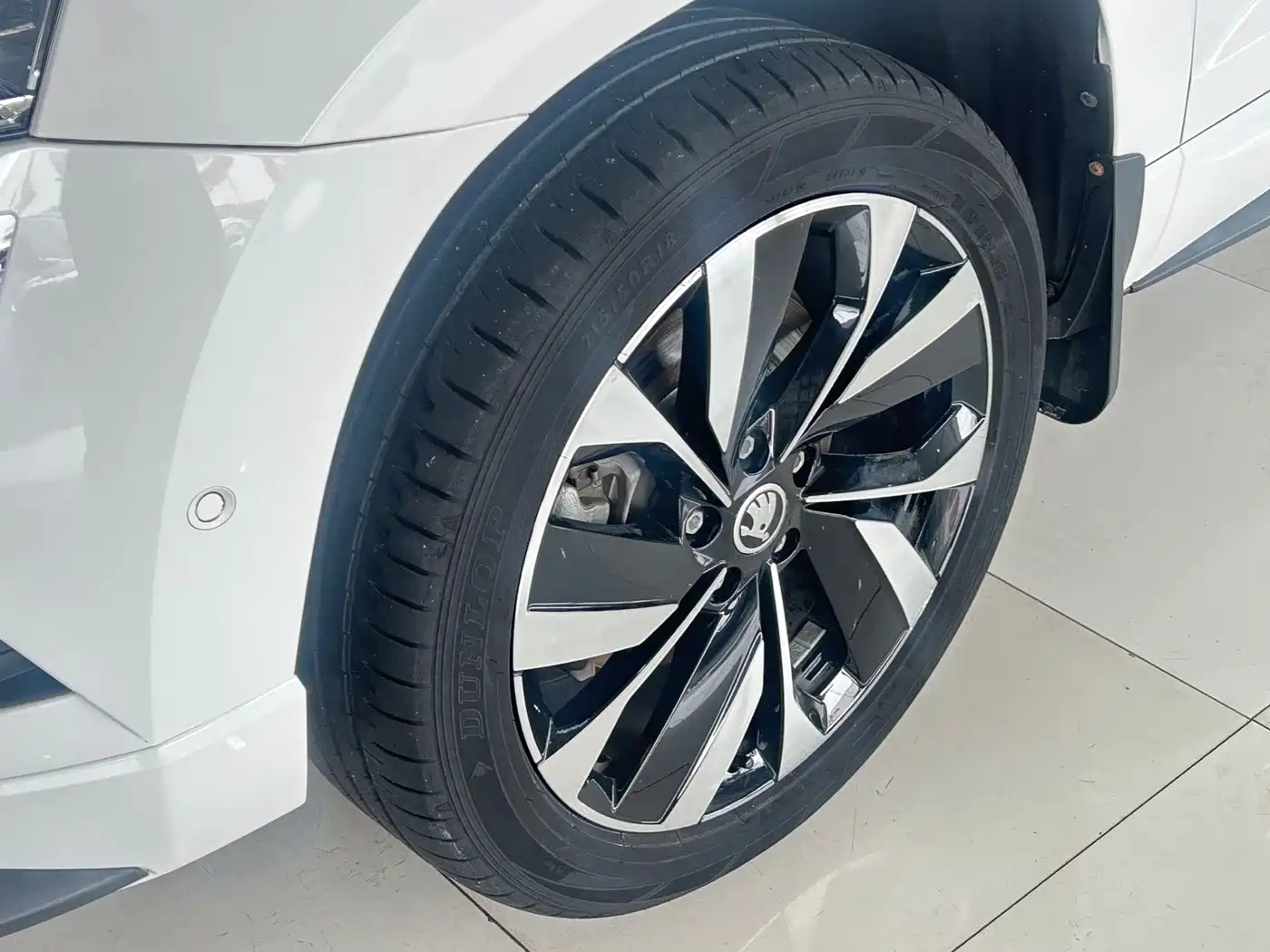 Škoda Karoq 2022 TSI280 Luxury Edition фото 9