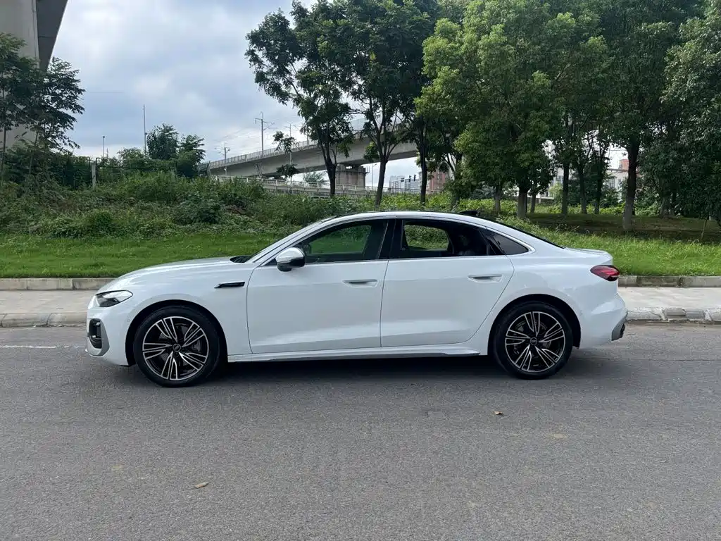 Audi A5L 2026 2025 2.0T Navigation Edition