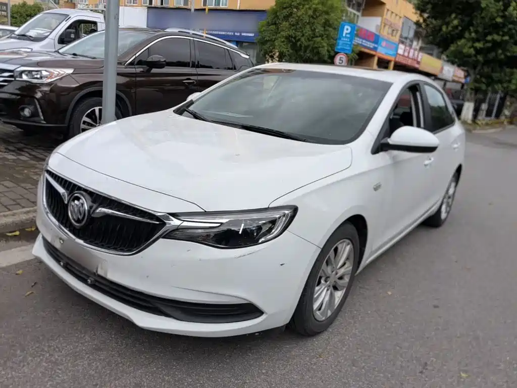 Фото 1 - Buick Excelle