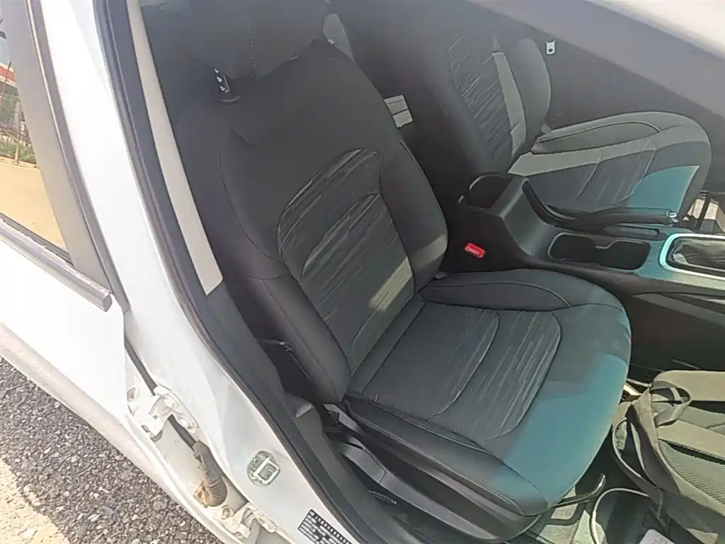 Chevrolet Cavalier 2019 320 Auto Sunroof Enjoyment Edition фото 25