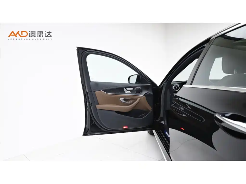 Mercedes-Benz E-Class 2023 Facelift E 260 L Sport фото 10