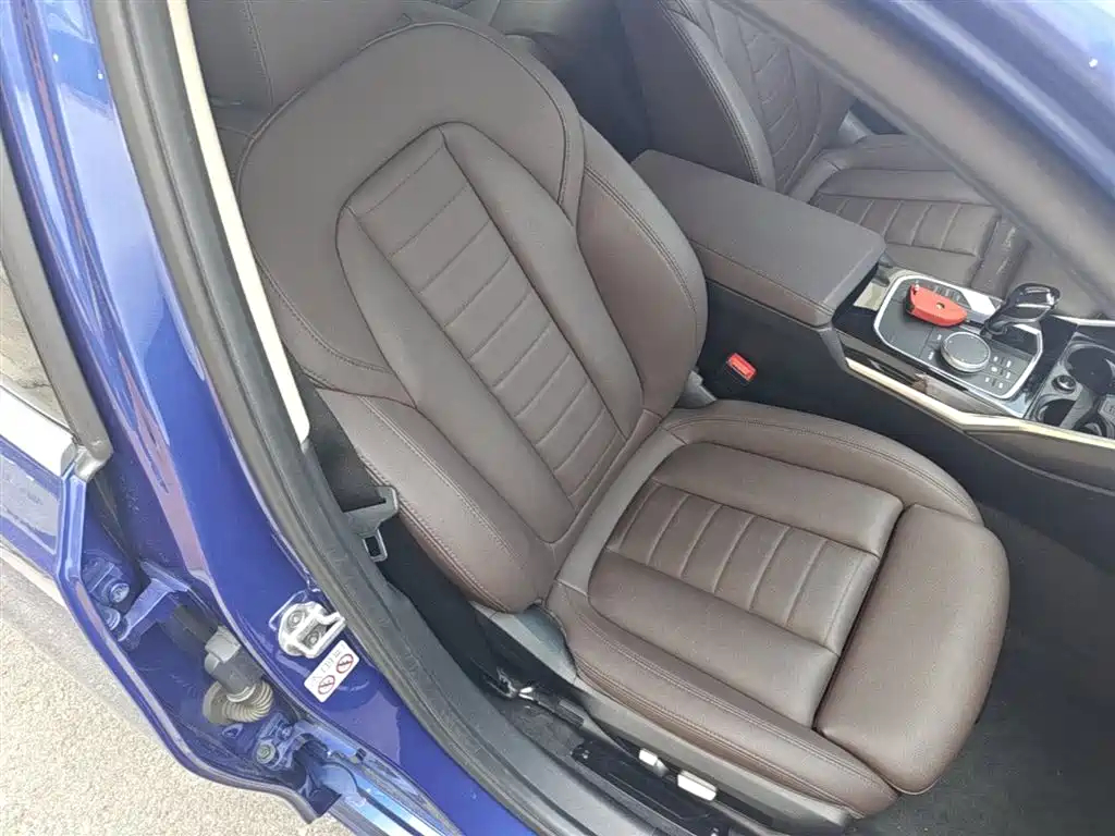 BMW 3 Series 2021 320Li M Sport Package фото 25