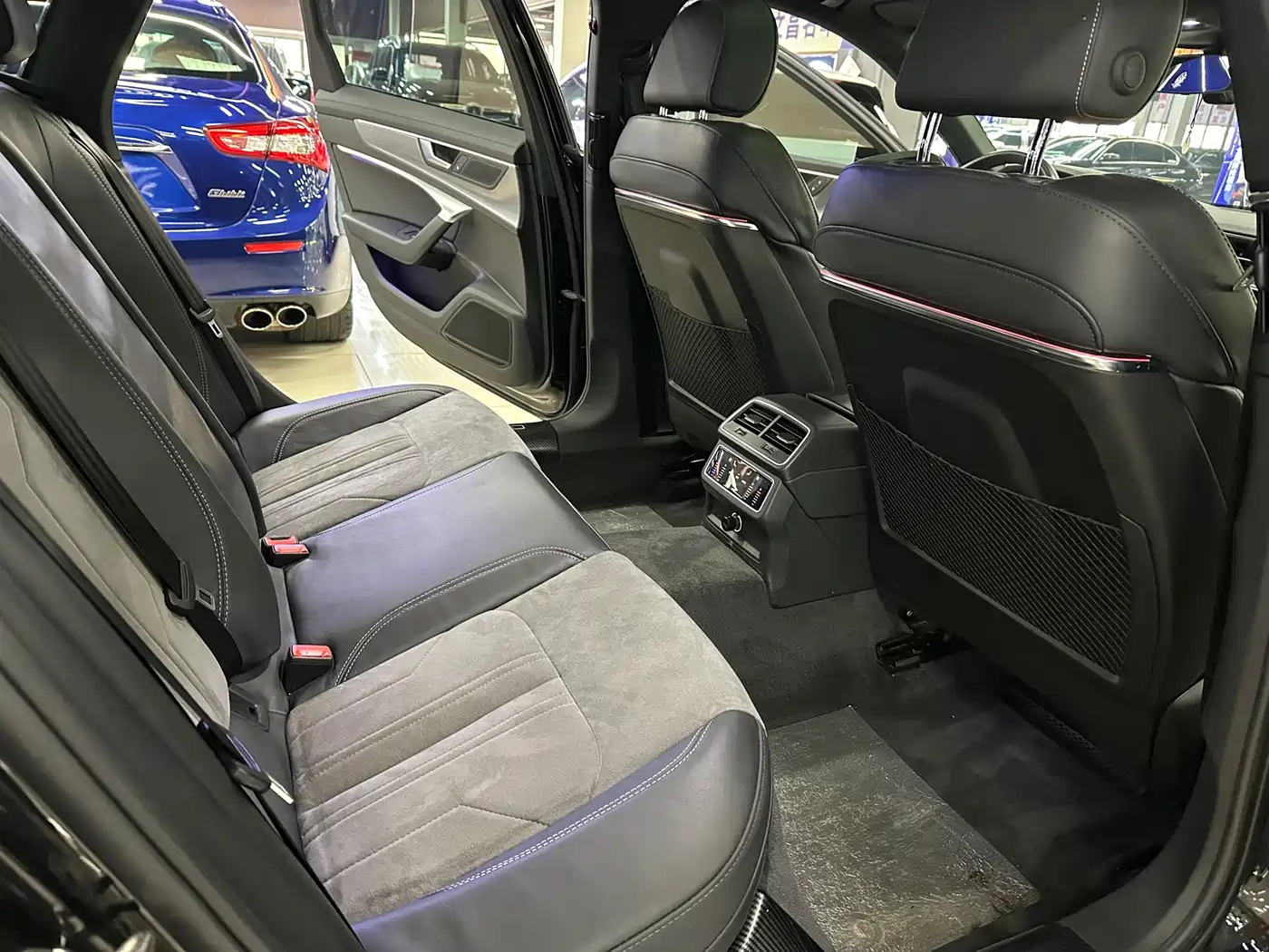 Audi A6L 2022 45 TFSI Premium Dynamic фото 10