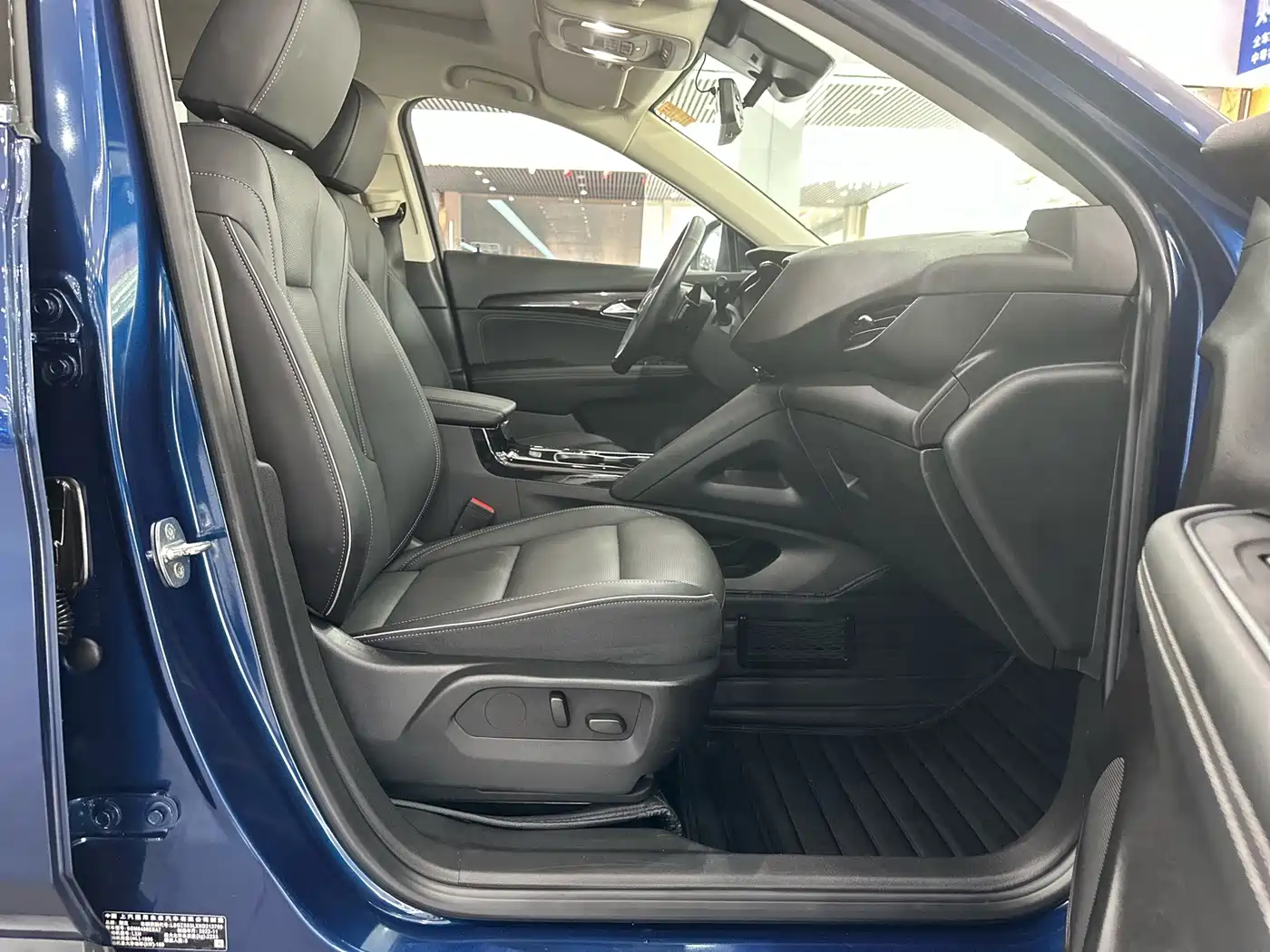 Фото 13 - Buick Envision Plus