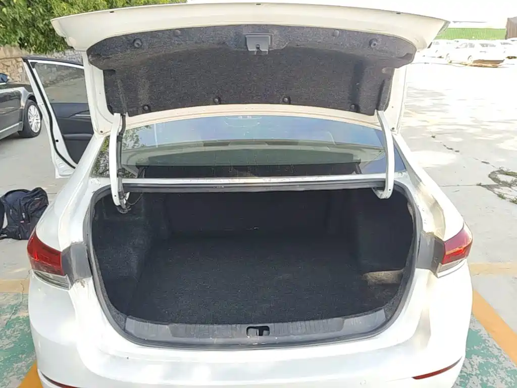 Фото 19 - Buick Excelle
