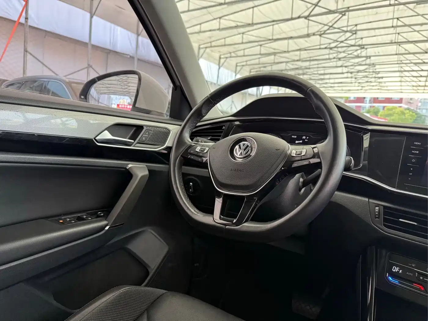 Volkswagen Tayron 2020 330TSI 2WD Luxury Smart Edition фото 12