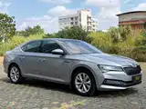 Photo 3 - Škoda Superb
