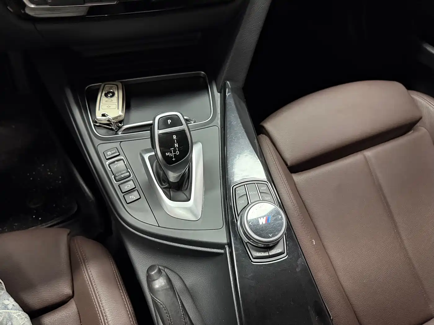 BMW 3 Series 2018 320Li Leading M Sport Package фото 8