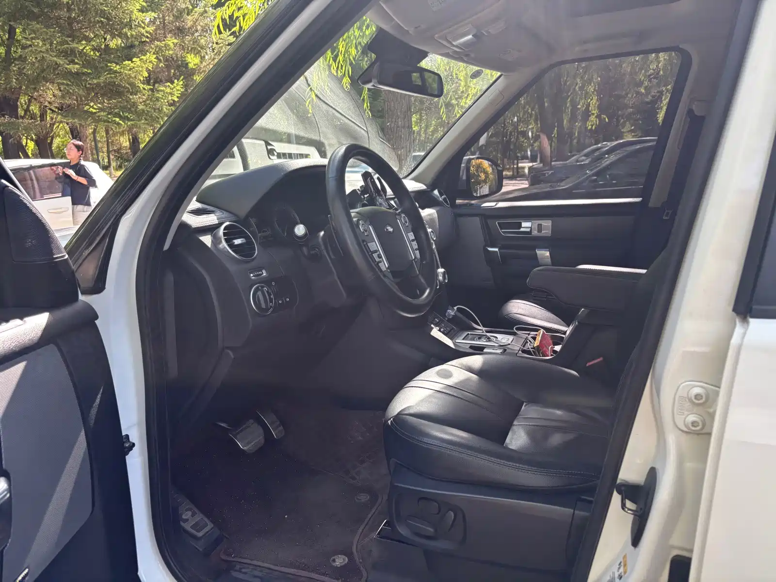 Фото 5 - Land Rover Discovery