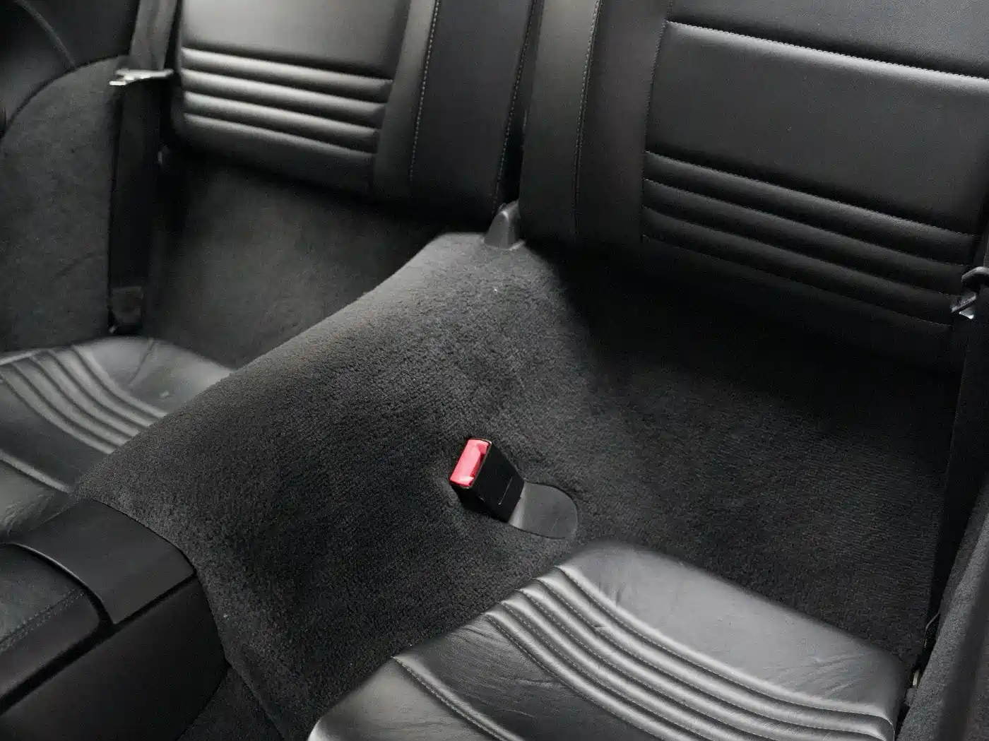 Porsche 911 2004 Carrera S Coupe 3.6L фото 18