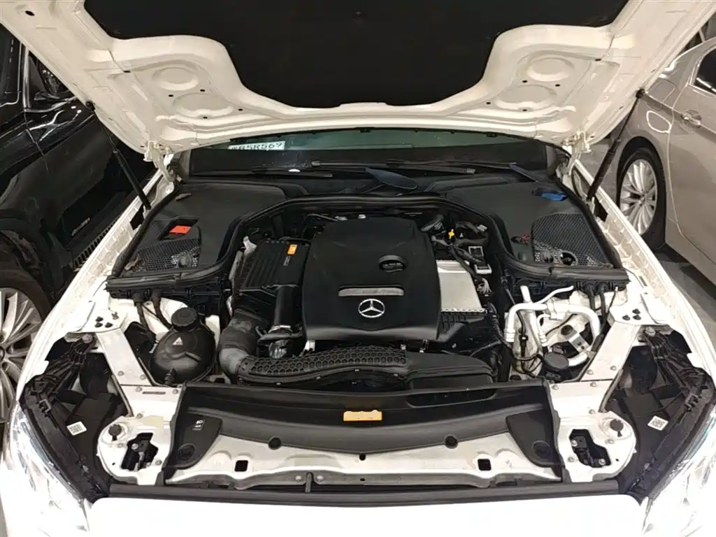 Mercedes-Benz E-Class 2017 E 200 Sport 4MATIC фото 20