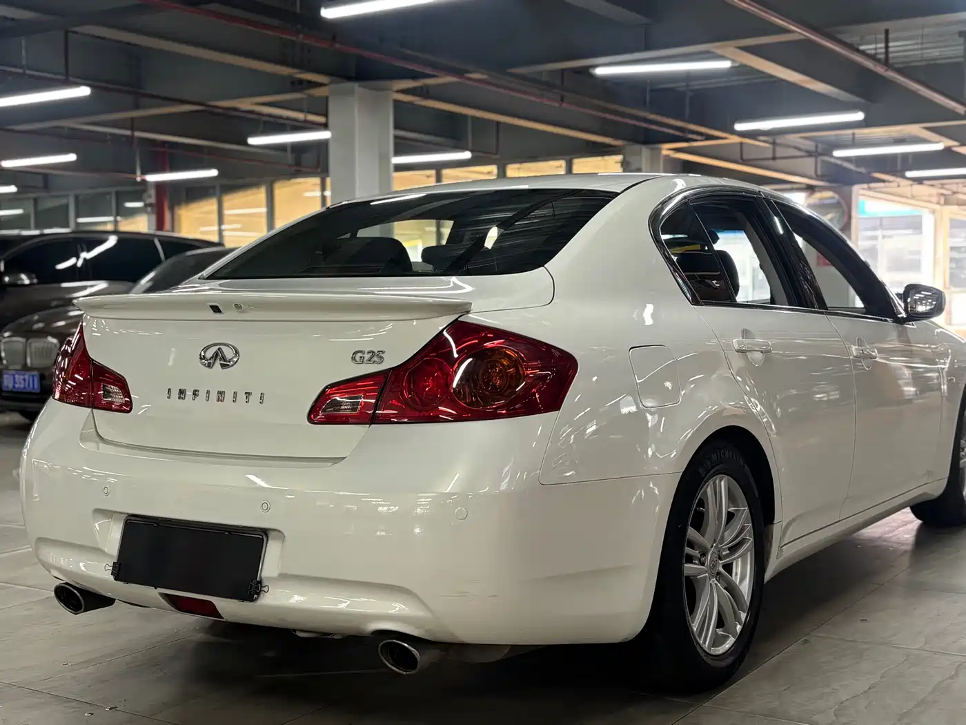 Infiniti G Series 2014 2013 G25 Sedan Sport Edition