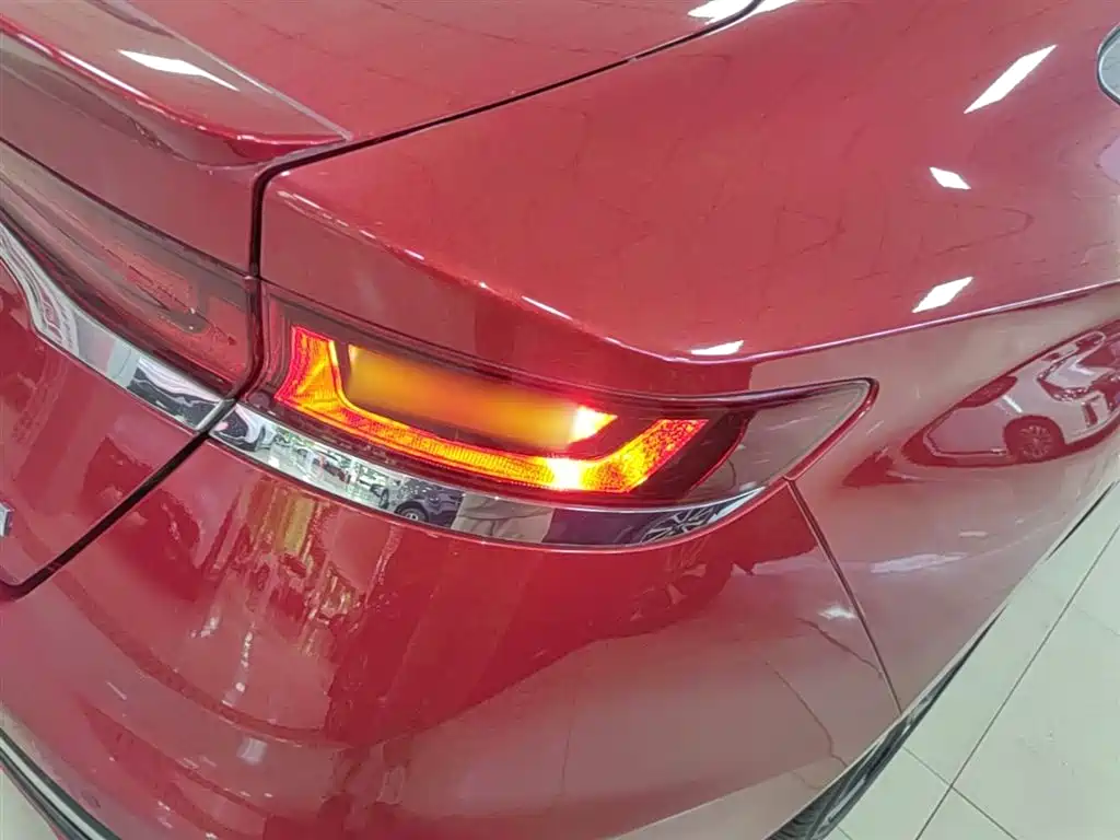 Hyundai Fista 2019 280TGDi Sport Edition China VI фото 8