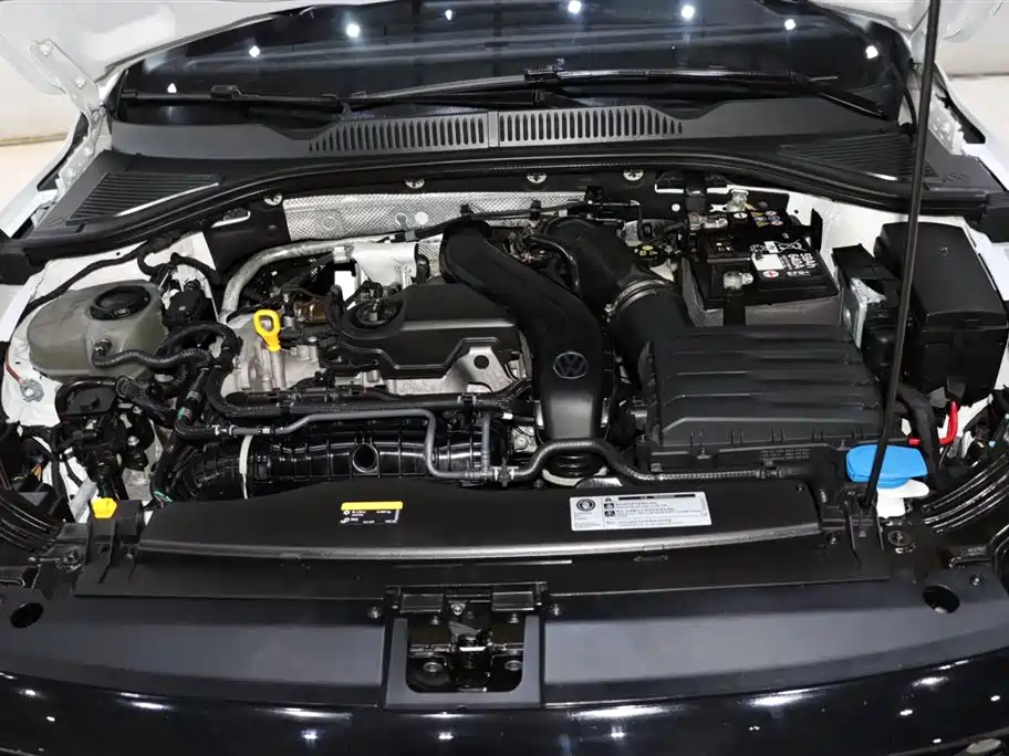 Volkswagen Lavida 2023 Model 300TSI DSG Starlight Leading Edition фото 20